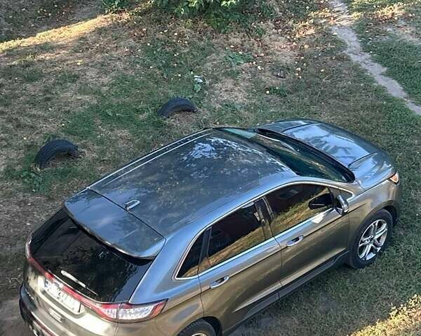 Серый Форд Эдж, объемом двигателя 2 л и пробегом 137 тыс. км за 15000 $, фото 10 на Automoto.ua