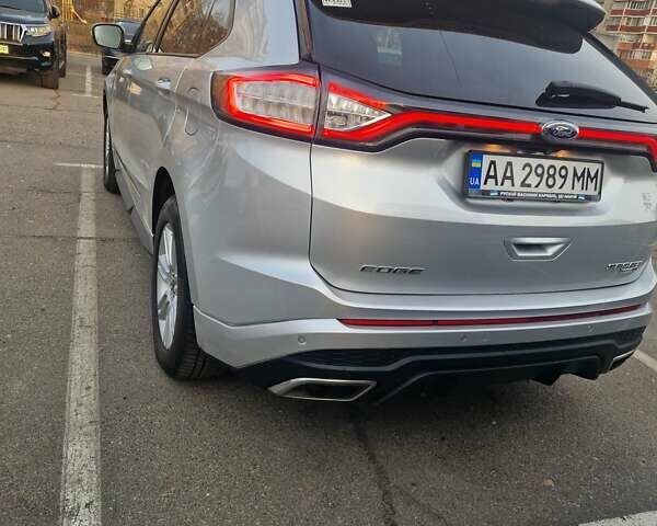 Серый Форд Эдж, объемом двигателя 2.7 л и пробегом 168 тыс. км за 15500 $, фото 14 на Automoto.ua