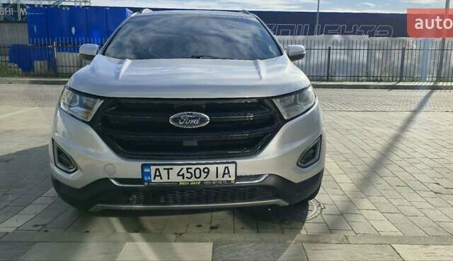 Сірий Форд Едж, об'ємом двигуна 3.5 л та пробігом 245 тис. км за 15500 $, фото 2 на Automoto.ua