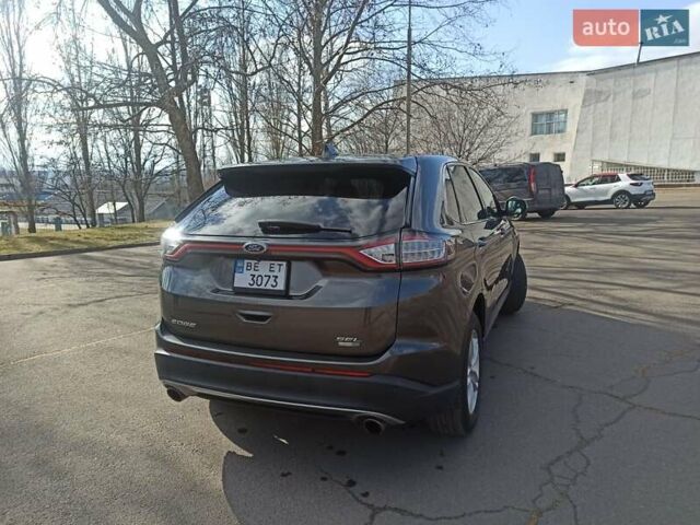 Серый Форд Эдж, объемом двигателя 2 л и пробегом 140 тыс. км за 19500 $, фото 12 на Automoto.ua