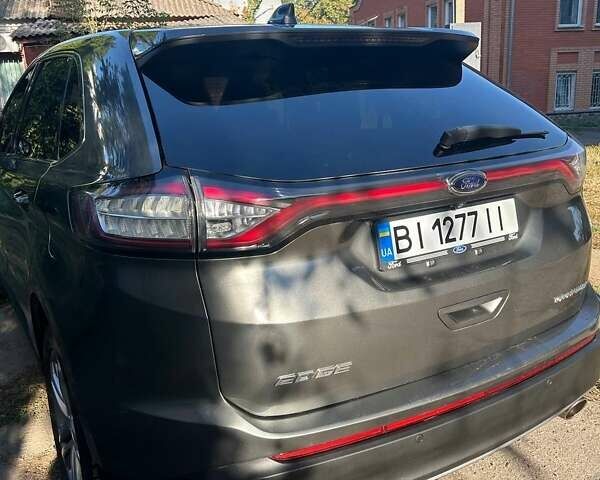 Серый Форд Эдж, объемом двигателя 2 л и пробегом 137 тыс. км за 15000 $, фото 1 на Automoto.ua