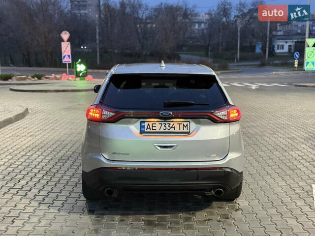 Сірий Форд Едж, об'ємом двигуна 2 л та пробігом 54 тис. км за 14800 $, фото 9 на Automoto.ua