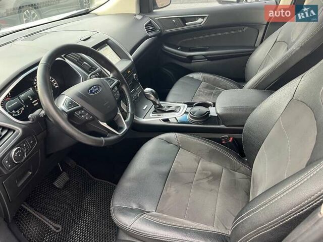 Сірий Форд Едж, об'ємом двигуна 2 л та пробігом 169 тис. км за 17500 $, фото 7 на Automoto.ua