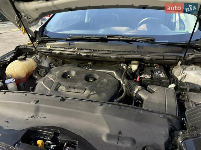 Сірий Форд Едж, об'ємом двигуна 2 л та пробігом 54 тис. км за 14800 $, фото 68 на Automoto.ua