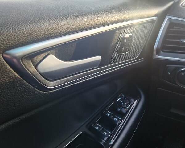 Серый Форд Эдж, объемом двигателя 2.7 л и пробегом 168 тыс. км за 15500 $, фото 29 на Automoto.ua