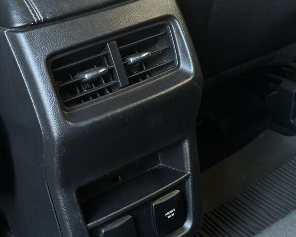 Сірий Форд Едж, об'ємом двигуна 2 л та пробігом 148 тис. км за 21100 $, фото 21 на Automoto.ua