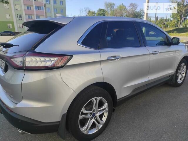 Сірий Форд Едж, об'ємом двигуна 2 л та пробігом 85 тис. км за 16700 $, фото 3 на Automoto.ua