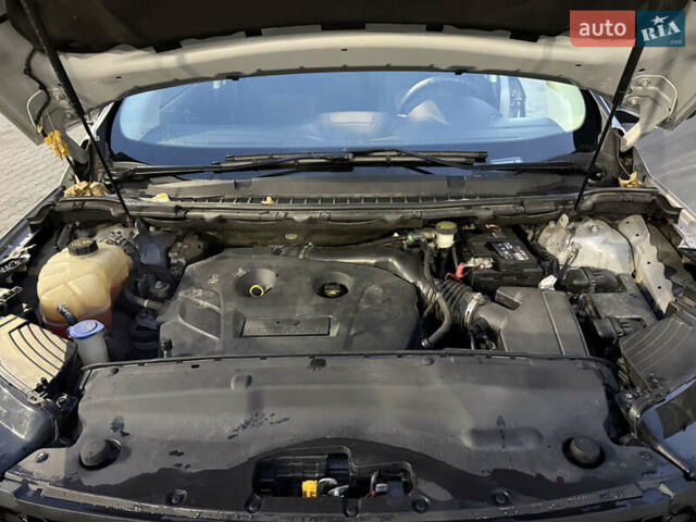 Сірий Форд Едж, об'ємом двигуна 2 л та пробігом 54 тис. км за 14800 $, фото 67 на Automoto.ua