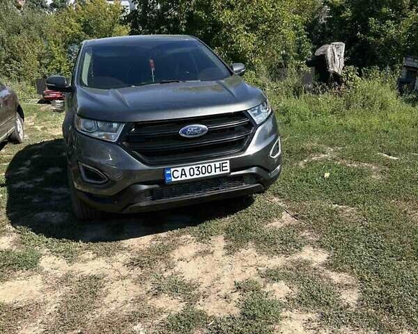 Серый Форд Эдж, объемом двигателя 2 л и пробегом 271 тыс. км за 16400 $, фото 12 на Automoto.ua