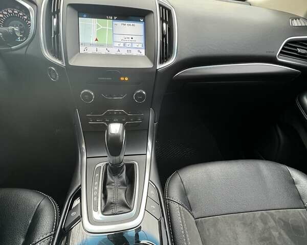 Сірий Форд Едж, об'ємом двигуна 2 л та пробігом 169 тис. км за 17500 $, фото 8 на Automoto.ua