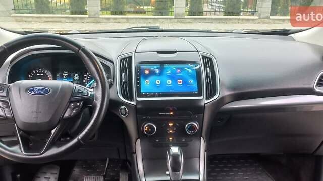 Сірий Форд Едж, об'ємом двигуна 2 л та пробігом 148 тис. км за 15800 $, фото 14 на Automoto.ua