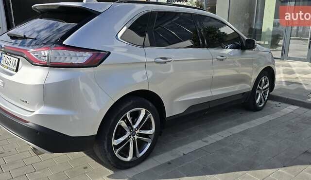 Сірий Форд Едж, об'ємом двигуна 3.5 л та пробігом 245 тис. км за 15500 $, фото 21 на Automoto.ua