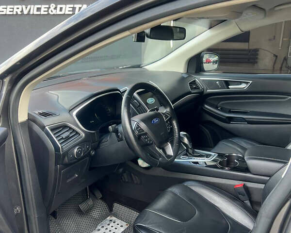 Форд Едж 2016 у Києві на Automoto.ua Сірий Форд Едж, об'ємом двигуна 3.5 л та пробігом 195 тис. км за 14600 $, фото 5 на Automoto.ua