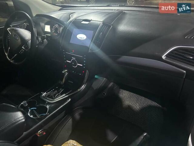 Сірий Форд Едж, об'ємом двигуна 3.5 л та пробігом 186 тис. км за 15500 $, фото 3 на Automoto.ua