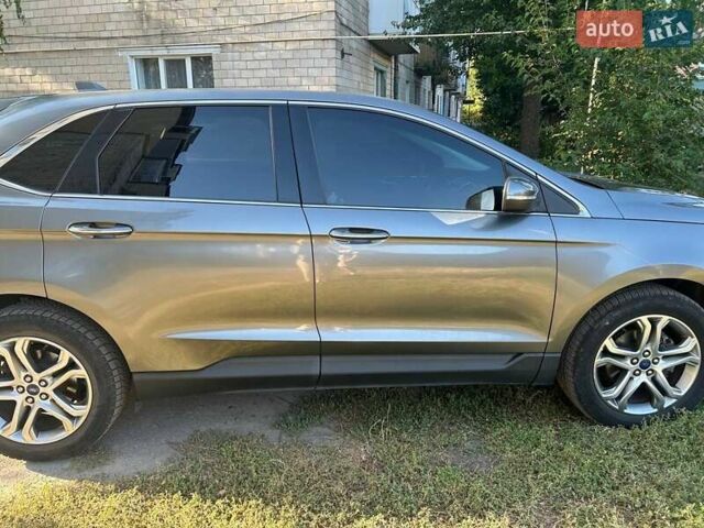 Серый Форд Эдж, объемом двигателя 2 л и пробегом 137 тыс. км за 15000 $, фото 2 на Automoto.ua