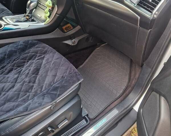 Серый Форд Эдж, объемом двигателя 2.7 л и пробегом 168 тыс. км за 15500 $, фото 40 на Automoto.ua