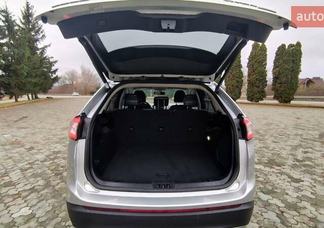 Серый Форд Эдж, объемом двигателя 2 л и пробегом 227 тыс. км за 12999 $, фото 68 на Automoto.ua