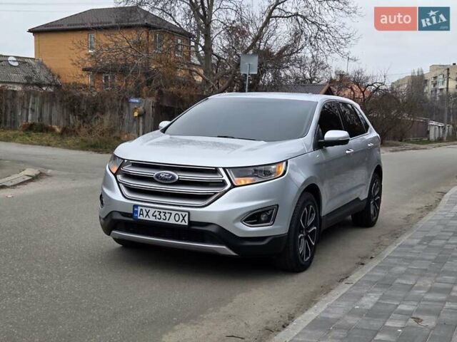 Серый Форд Эдж, объемом двигателя 3.5 л и пробегом 132 тыс. км за 16300 $, фото 2 на Automoto.ua