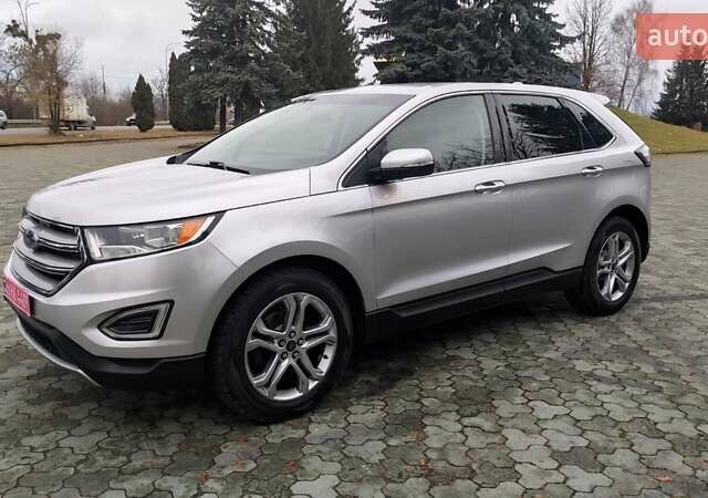 Серый Форд Эдж, объемом двигателя 2 л и пробегом 227 тыс. км за 12999 $, фото 11 на Automoto.ua