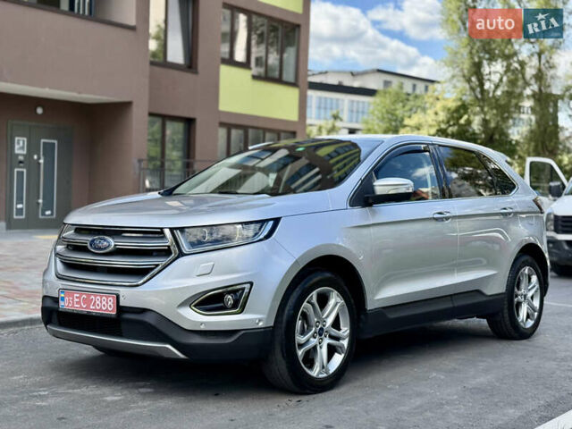 Сірий Форд Едж, об'ємом двигуна 2 л та пробігом 203 тис. км за 20700 $, фото 5 на Automoto.ua