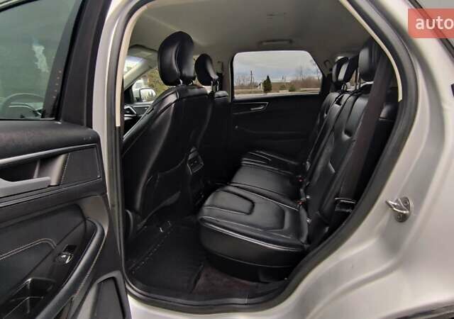 Серый Форд Эдж, объемом двигателя 2 л и пробегом 227 тыс. км за 12999 $, фото 62 на Automoto.ua