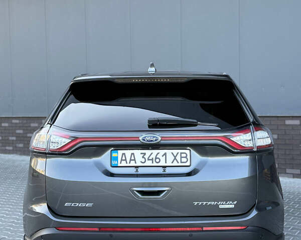 Серый Форд Эдж, объемом двигателя 2 л и пробегом 101 тыс. км за 16700 $, фото 16 на Automoto.ua