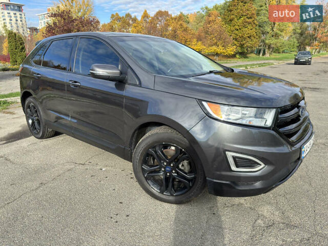 Сірий Форд Едж, об'ємом двигуна 2 л та пробігом 154 тис. км за 17500 $, фото 1 на Automoto.ua