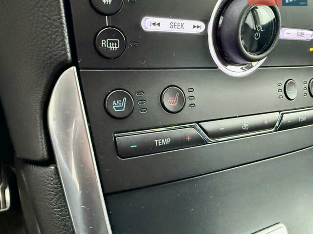 Серый Форд Эдж, объемом двигателя 2 л и пробегом 204 тыс. км за 19500 $, фото 33 на Automoto.ua