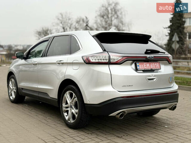 Серый Форд Эдж, объемом двигателя 2 л и пробегом 204 тыс. км за 19500 $, фото 8 на Automoto.ua