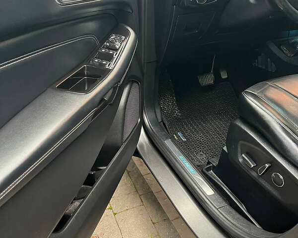 Серый Форд Эдж, объемом двигателя 2 л и пробегом 212 тыс. км за 16500 $, фото 13 на Automoto.ua