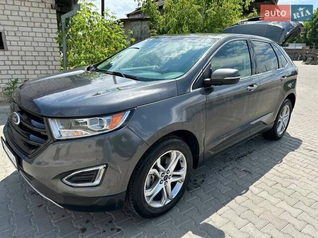 Серый Форд Эдж, объемом двигателя 2 л и пробегом 160 тыс. км за 15500 $, фото 5 на Automoto.ua