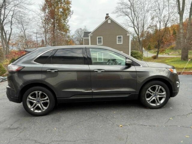 Серый Форд Эдж, объемом двигателя 3.5 л и пробегом 57 тыс. км за 15800 $, фото 2 на Automoto.ua