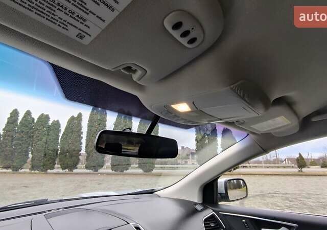 Серый Форд Эдж, объемом двигателя 2 л и пробегом 227 тыс. км за 12999 $, фото 46 на Automoto.ua