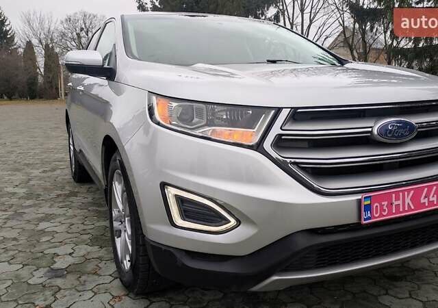 Серый Форд Эдж, объемом двигателя 2 л и пробегом 227 тыс. км за 12999 $, фото 13 на Automoto.ua