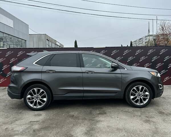 Сірий Форд Едж, об'ємом двигуна 2 л та пробігом 148 тис. км за 15500 $, фото 3 на Automoto.ua