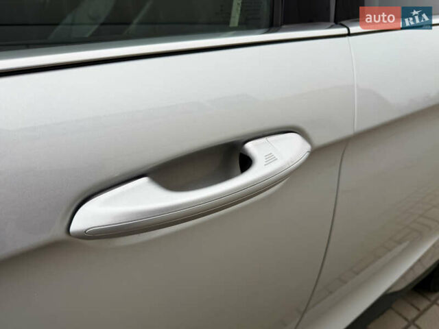 Серый Форд Эдж, объемом двигателя 2 л и пробегом 204 тыс. км за 19500 $, фото 16 на Automoto.ua