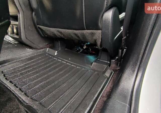 Серый Форд Эдж, объемом двигателя 2 л и пробегом 227 тыс. км за 12999 $, фото 67 на Automoto.ua