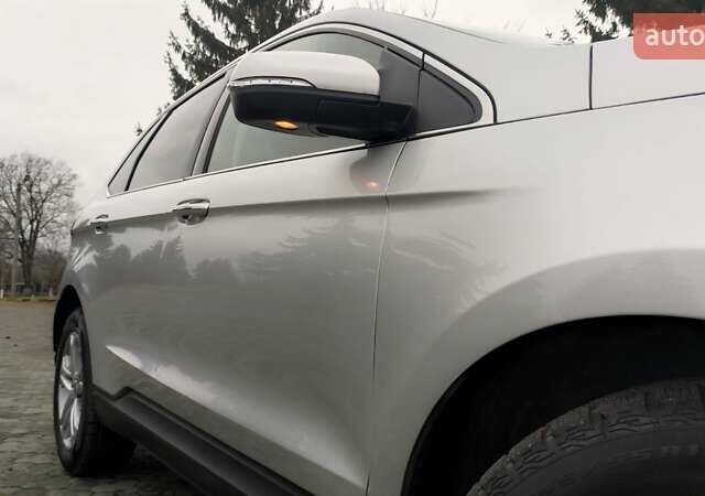 Серый Форд Эдж, объемом двигателя 2 л и пробегом 227 тыс. км за 12999 $, фото 18 на Automoto.ua