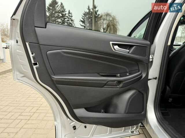 Серый Форд Эдж, объемом двигателя 2 л и пробегом 204 тыс. км за 19500 $, фото 43 на Automoto.ua