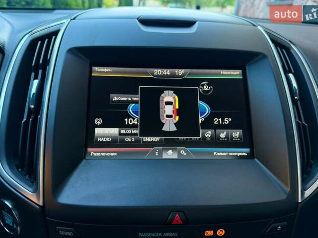 Сірий Форд Едж, об'ємом двигуна 2 л та пробігом 203 тис. км за 20700 $, фото 30 на Automoto.ua