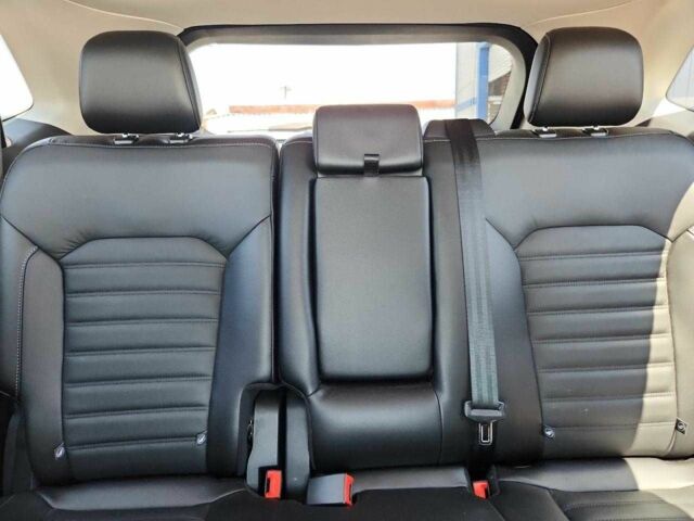 Сірий Форд Едж, об'ємом двигуна 2 л та пробігом 46 тис. км за 2800 $, фото 9 на Automoto.ua