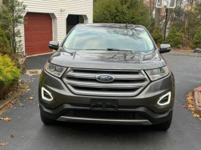 Серый Форд Эдж, объемом двигателя 3.5 л и пробегом 57 тыс. км за 15800 $, фото 1 на Automoto.ua