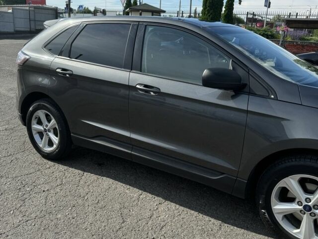 Серый Форд Эдж, объемом двигателя 2 л и пробегом 89 тыс. км за 15300 $, фото 5 на Automoto.ua