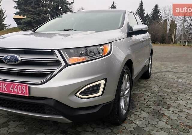 Серый Форд Эдж, объемом двигателя 2 л и пробегом 227 тыс. км за 12999 $, фото 12 на Automoto.ua