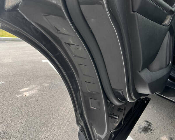 Серый Форд Эдж, объемом двигателя 2 л и пробегом 167 тыс. км за 15300 $, фото 15 на Automoto.ua