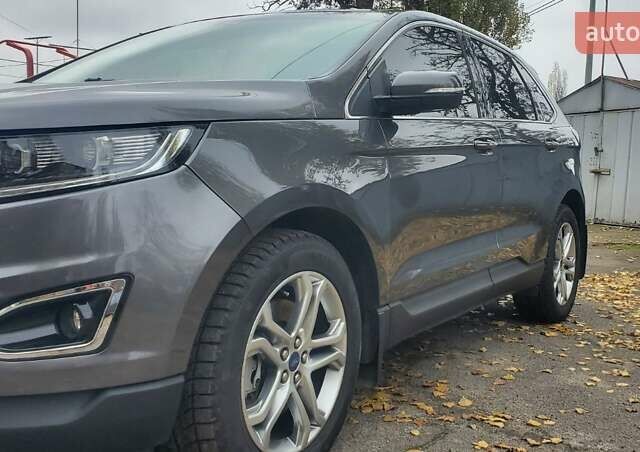 Серый Форд Эдж, объемом двигателя 2 л и пробегом 139 тыс. км за 19000 $, фото 6 на Automoto.ua