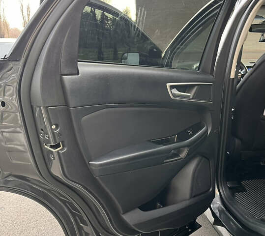 Серый Форд Эдж, объемом двигателя 2 л и пробегом 167 тыс. км за 15300 $, фото 34 на Automoto.ua