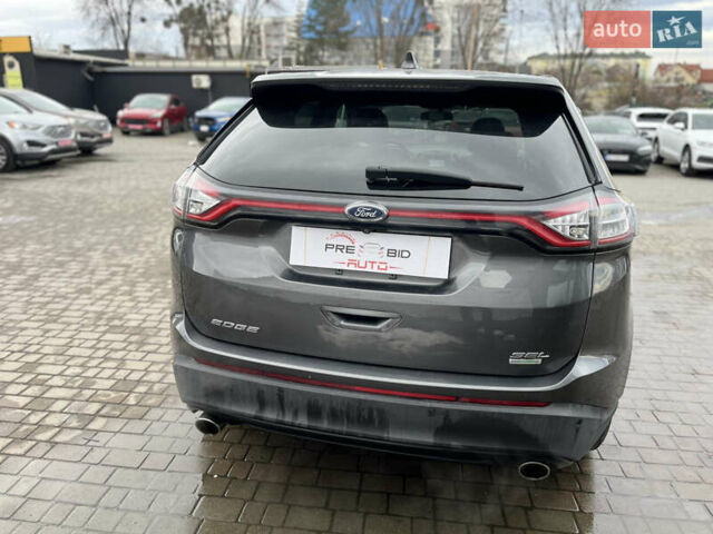Сірий Форд Едж, об'ємом двигуна 2 л та пробігом 158 тис. км за 15300 $, фото 5 на Automoto.ua