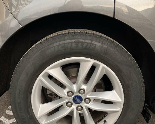 Серый Форд Эдж, объемом двигателя 2 л и пробегом 167 тыс. км за 15300 $, фото 31 на Automoto.ua