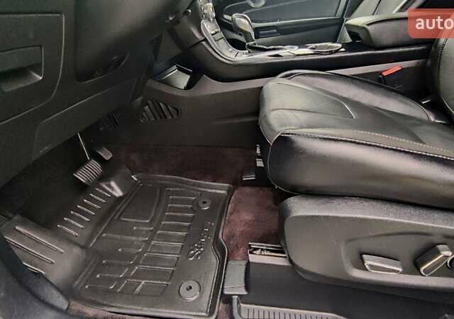 Серый Форд Эдж, объемом двигателя 2 л и пробегом 227 тыс. км за 12999 $, фото 30 на Automoto.ua